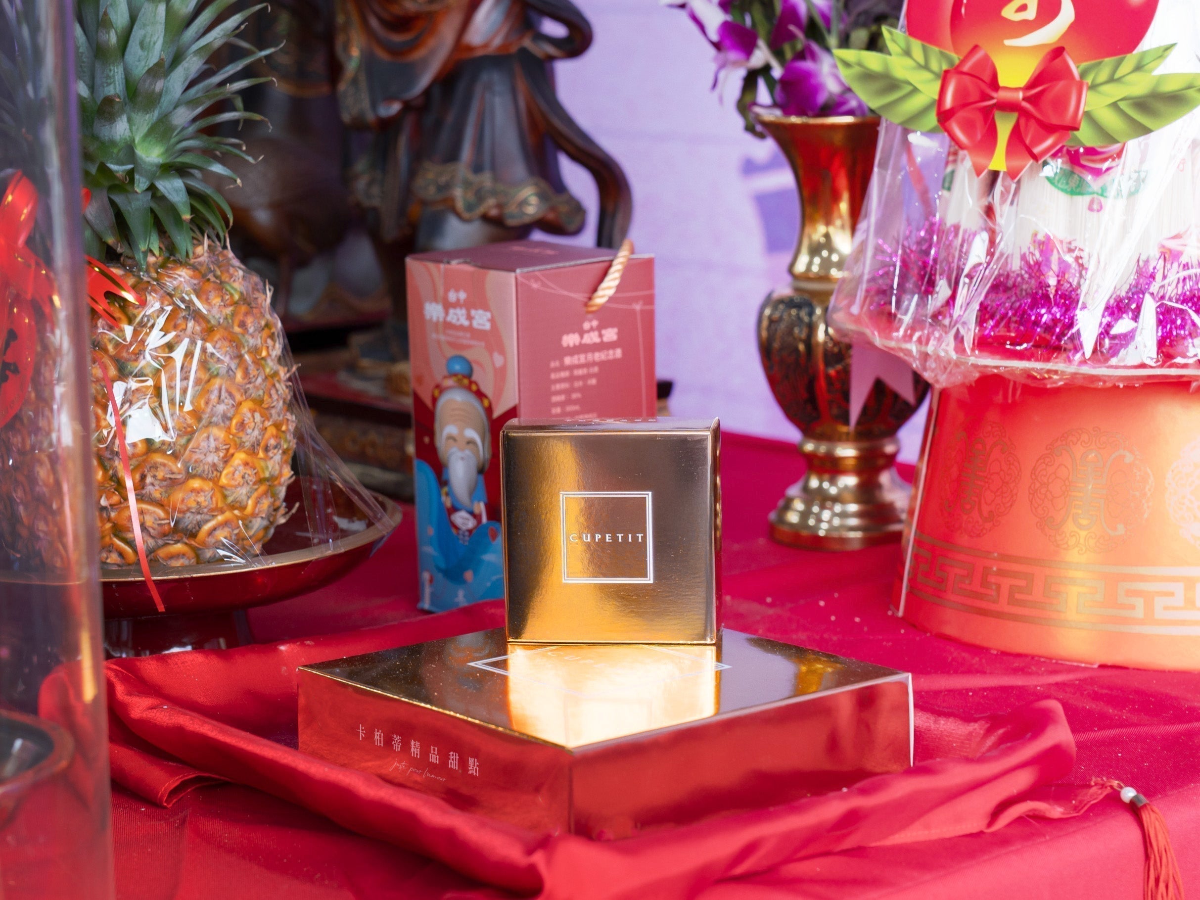 台中樂成宮月老 x 卡柏蒂：如何用「金磚禮」招桃花求紅線？